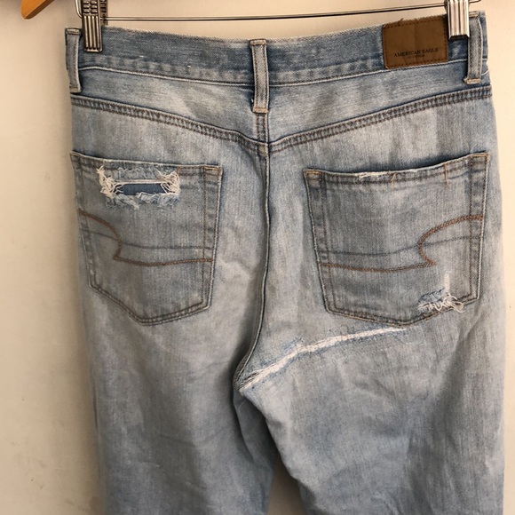 Distressed Mom jeans - Picture 3 of 6